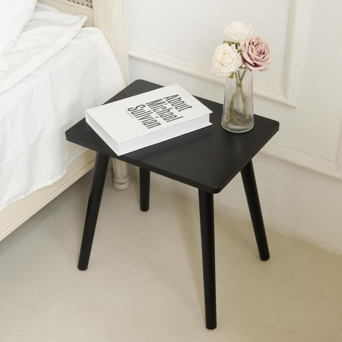 AWASEN Side Table, Small Black End Table for Living Room Bedroom Office Small Spaces, Modern Accent Side Table Nightstand with Solid Wood, Easy Assembly, (Black)