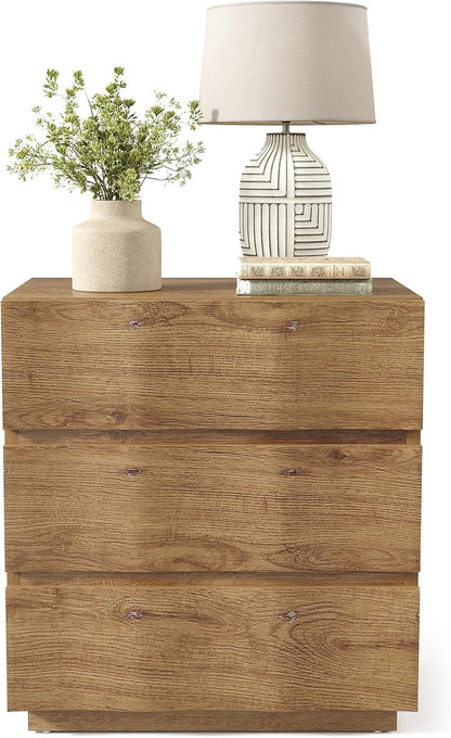LITTLE TREE End Table with 3 Drawers, Fluted Nightstand, Farmhouse Bedside Table, Wood Nightstand, Small Bedroom Dresser, Rustic Wood End Table with Storage for Living Room, Bedroom, Closet, Natural