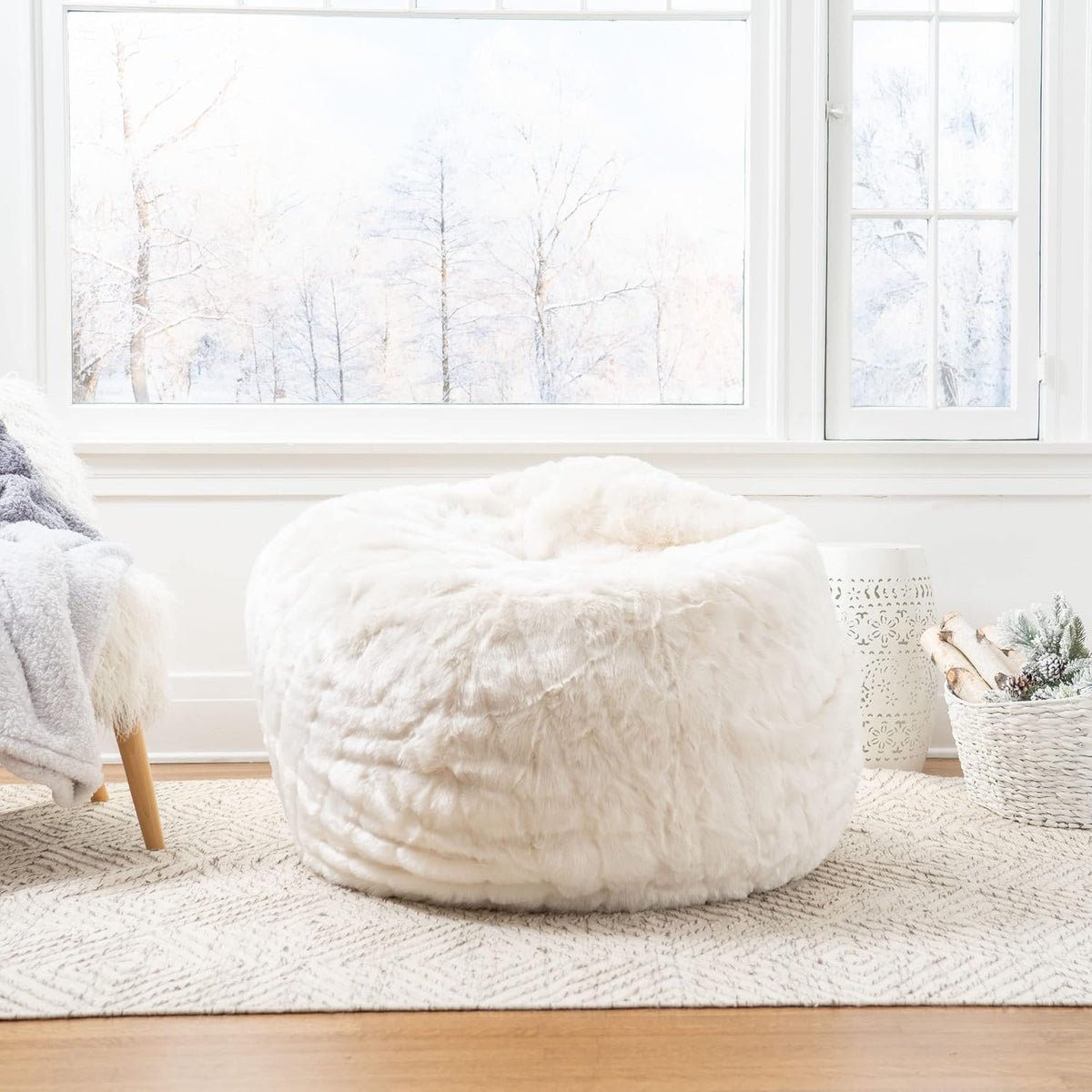 Christopher Knight Home Laraine Furry Glam White Faux Fur 3 Ft. Bean Bag, Small